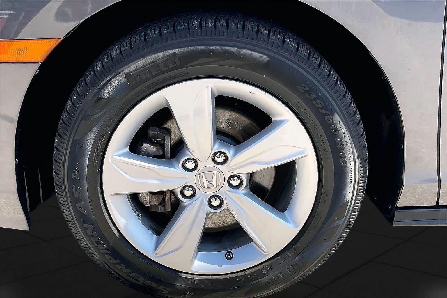 Used 2019 Honda Odyssey EX-L image 11