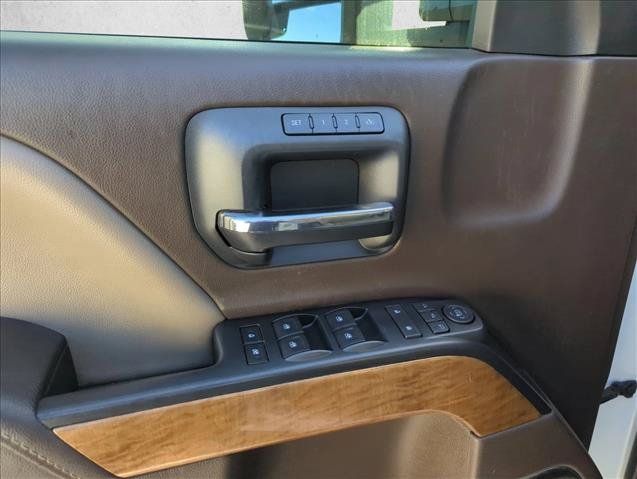 Used 2016 Chevrolet Silverado 2500 LTZ w/ Duramax Plus Package AWD/4WD image 10
