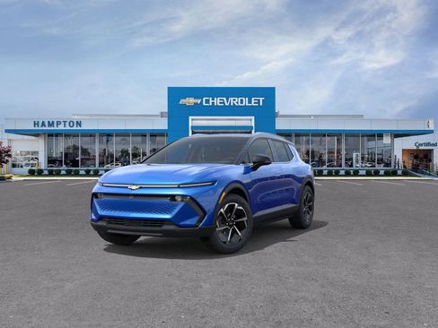 New 2026 Chevrolet Equinox EV LT image 8