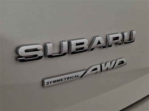 Used 2023 Subaru Crosstrek 2.0i image 29