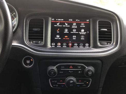 Used 2018 Dodge Charger R/T image 24