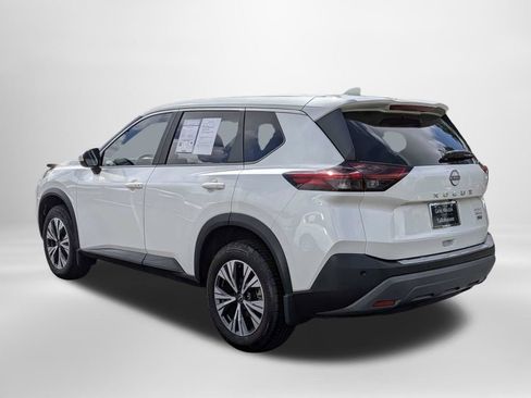 Used 2023 Nissan Rogue SV FWD image 6