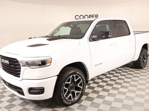 Used 2025 RAM 1500 Laramie w/ Sport Appearance Package image 11