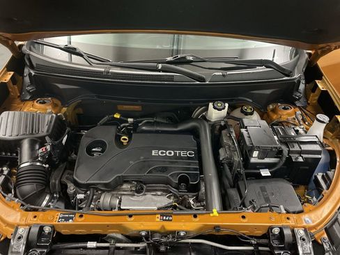 Used 2019 Chevrolet Equinox LT FWD image 22