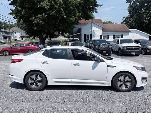 Used 2012 Kia Optima Hybrid w/ Hybrid Convenience Pkg FWD image 7