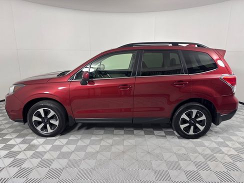 Used 2017 Subaru Forester 2.5i Limited w/ Popular Package #2 image 8