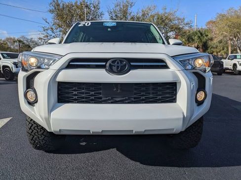 Used 2020 Toyota 4Runner SR5 Premium w/ Moonroof Package image 8