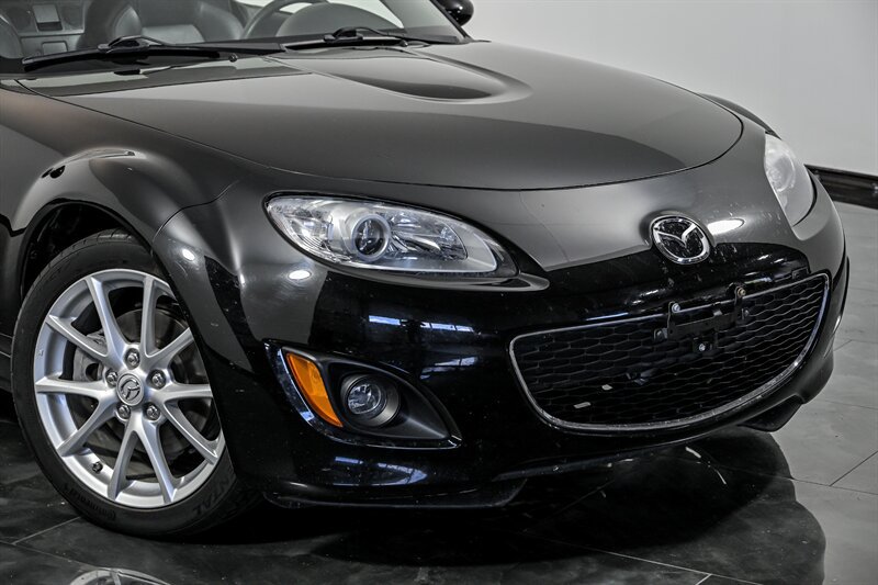 Used 2012 MAZDA MX-5 Miata Grand Touring w/ Premium Pkg RWD image 2