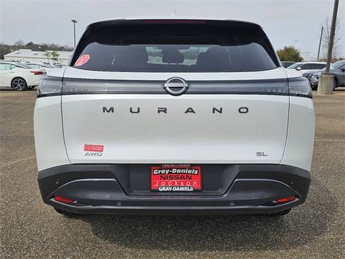 New 2025 Nissan Murano SL image 4