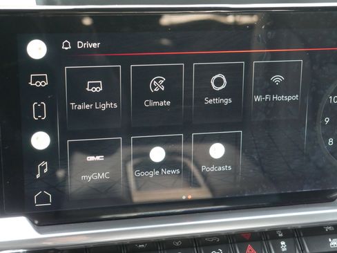 Used 2022 GMC Sierra 1500 SLT image 17