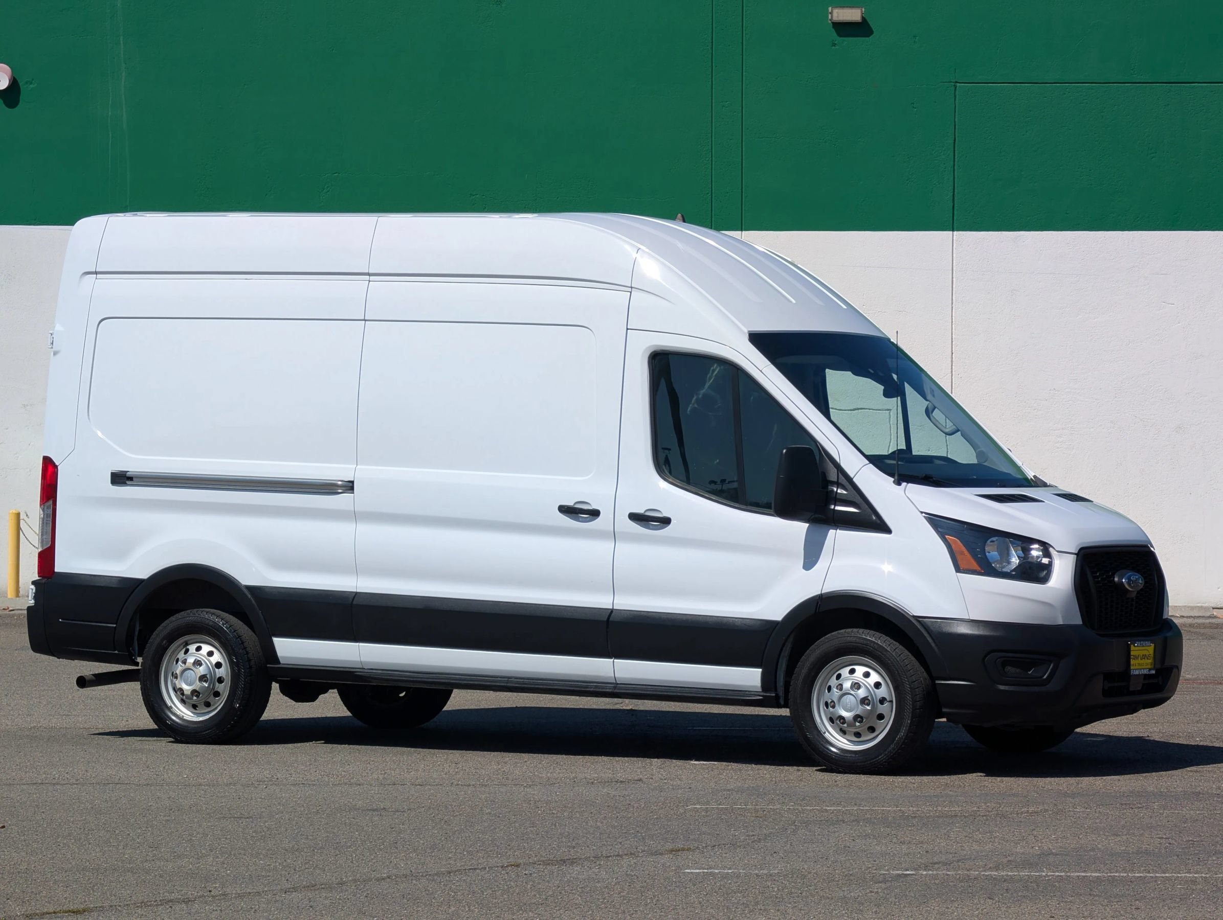 Used 2023 Ford Transit 250 148 High Roof AWD image 1