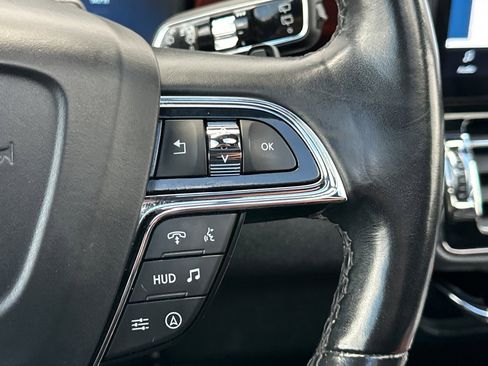 Used 2022 Lincoln Navigator Reserve image 40