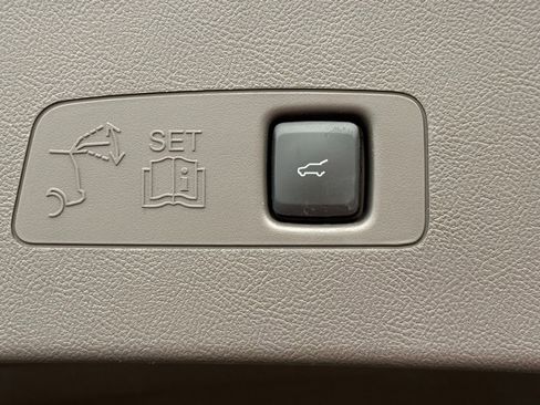 Used 2022 Lincoln Corsair Reserve w/ Equipment Group 201A image 45