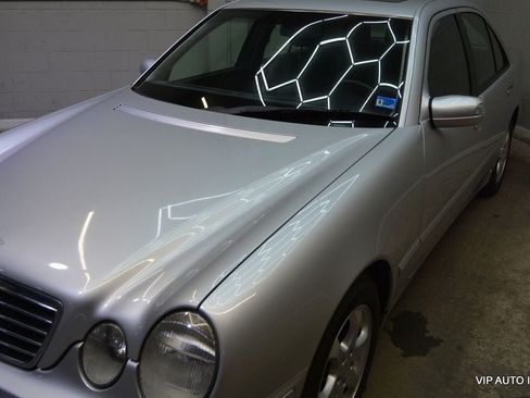 Used 2002 Mercedes-Benz E 320 Sedan image 11