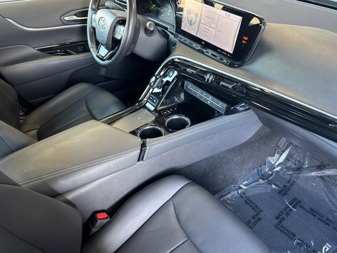 Used 2022 Toyota Mirai XLE w/ Advanced Technology Package image 14