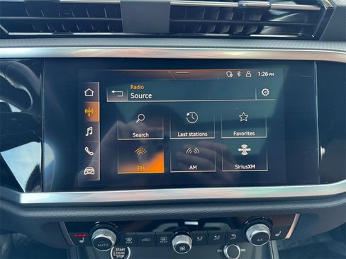 Used 2022 Audi Q3 2.0T Premium Plus image 14