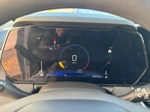 Used 2025 Chevrolet TrailBlazer LT image 40