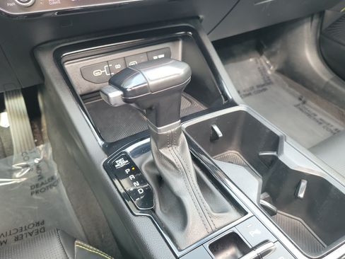 Used 2025 Kia K5 GT FWD image 21