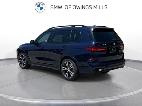 New 2026 BMW X7 xDrive40i w/ M Sport Package AWD/4WD image 6