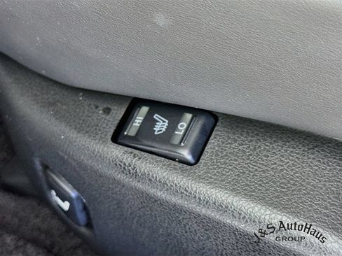 Used 2021 Nissan GT-R NISMO AWD/4WD image 27