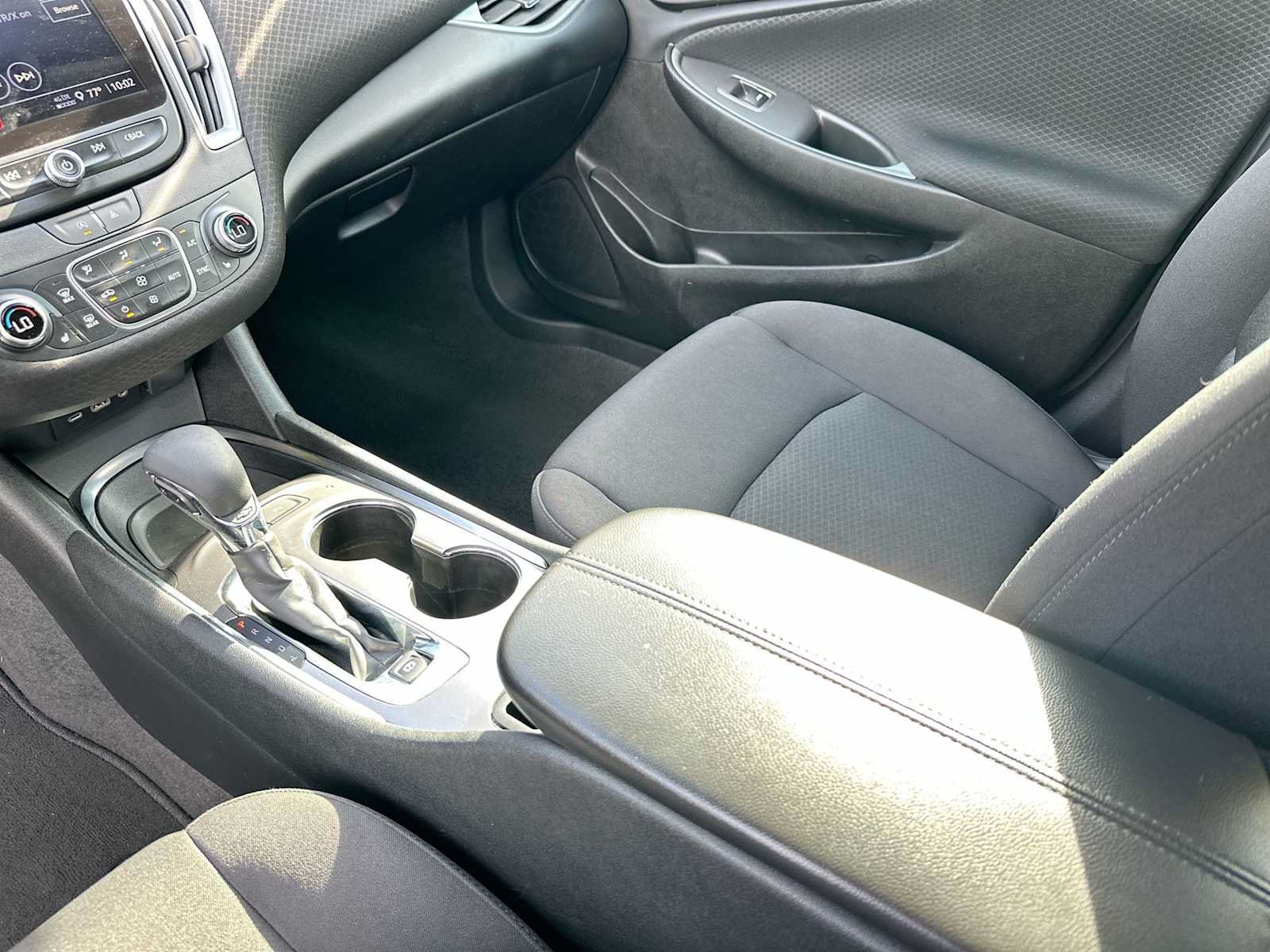 Certified 2025 Chevrolet Malibu LT FWD image 21