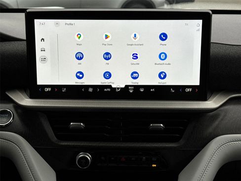 Certified 2025 Ford Explorer Platinum w/ Ultimate Package image 23