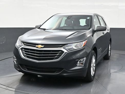 Used 2021 Chevrolet Equinox LS image 8