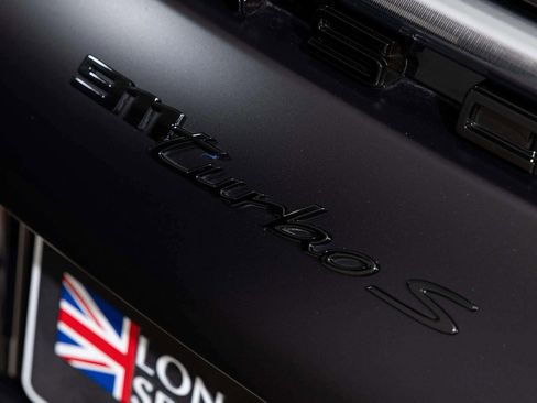 Used 2021 Porsche 911 Turbo S image 42