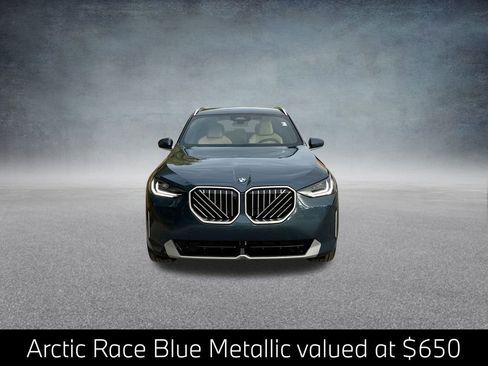 New 2026 BMW X3 xDrive30 w/ Premium Package image 3
