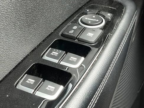 Used 2019 Kia Sorento SX AWD/4WD image 37