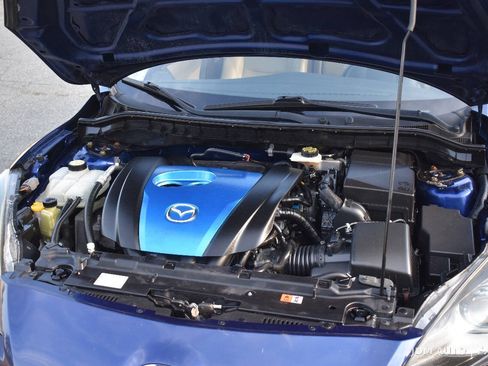 Used 2012 MAZDA MAZDA3 i Grand Touring w/ Tech Pkg FWD image 33