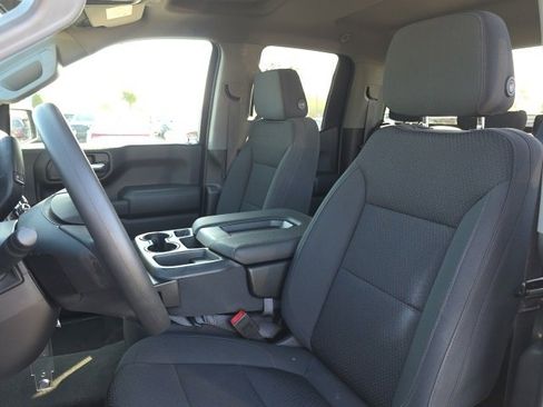 Used 2021 Chevrolet Silverado 1500 Custom image 7