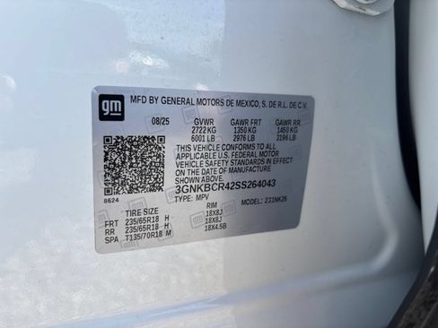 Used 2025 Chevrolet Blazer LT FWD image 25