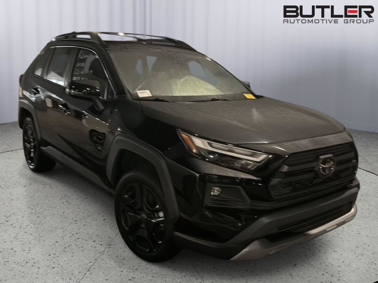 Used 2022 Toyota RAV4 Adventure AWD/4WD image 2