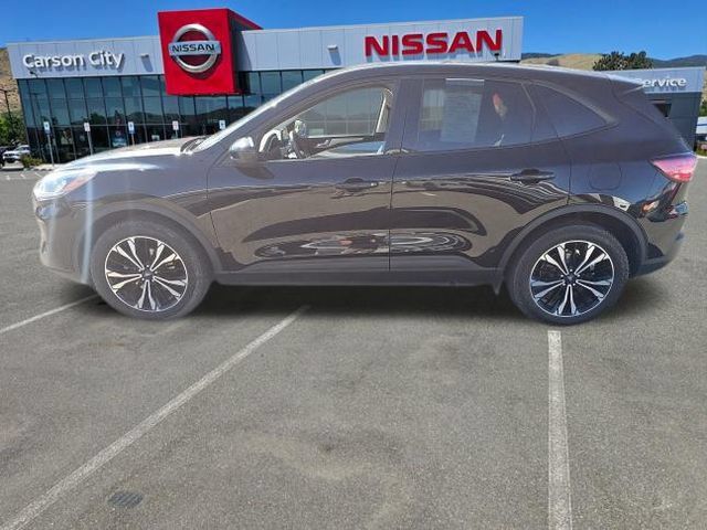 Used 2021 Ford Escape SE w/ SE Sport Appearance Package AWD/4WD image 1