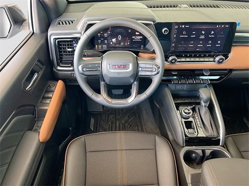 New 2026 GMC Canyon AT4 image 16