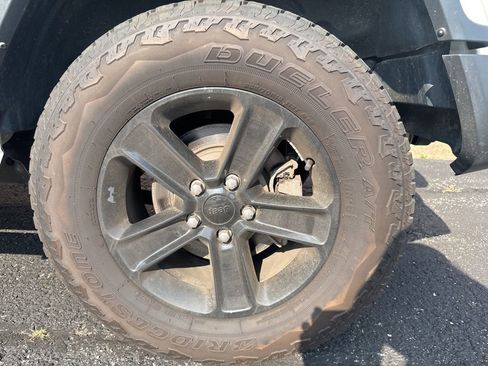 Used 2023 Jeep Wrangler Altitude image 20