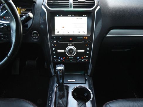 Used 2017 Ford Explorer Sport w/ Equipment Group 401A image 19