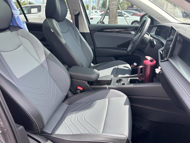 Certified 2026 Volkswagen Tiguan SE w/ Panoramic Sunroof Package FWD image 20