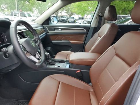 Used 2023 Volkswagen Atlas SE FWD image 18