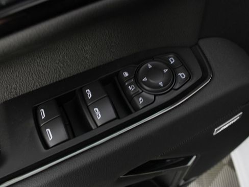 New 2026 GMC Sierra 3500 AT4 w/ Technology Package AWD/4WD image 19