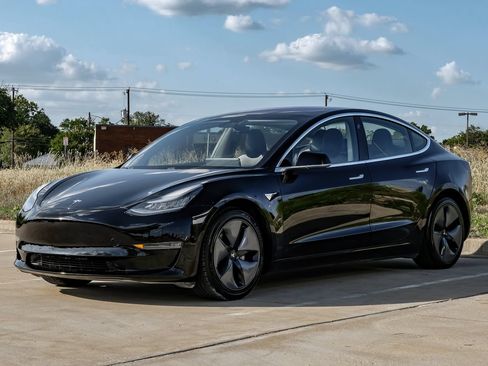 Used 2019 Tesla Model 3 Standard Range Plus RWD image 7
