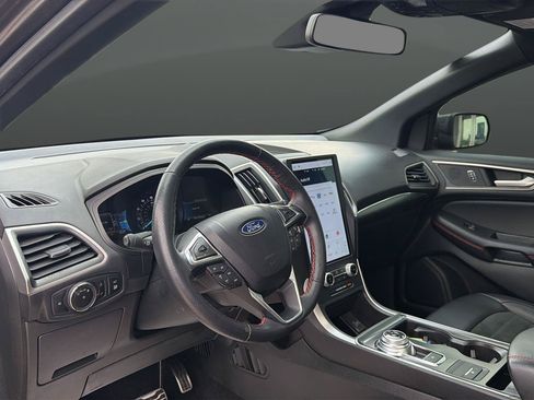 Used 2023 Ford Edge ST-Line AWD/4WD image 9
