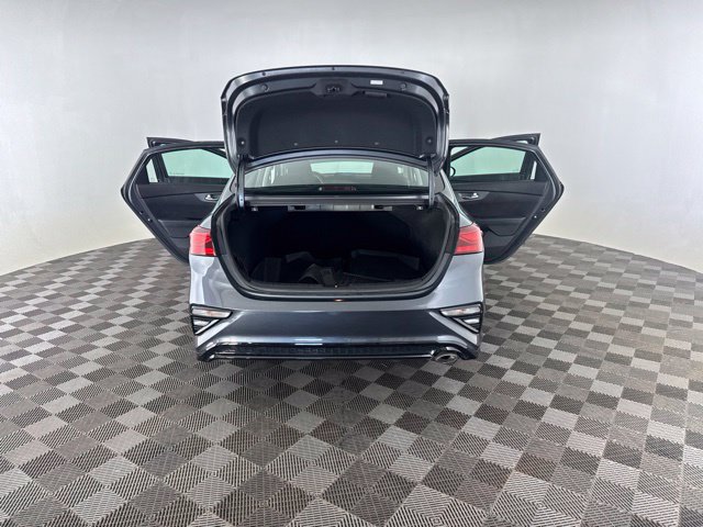Certified 2021 Kia Forte LXS FWD image 17