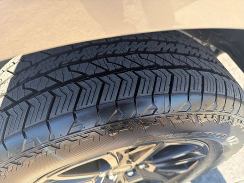 Used 2024 Ford F150 Platinum w/ Equipment Group 702A High image 29