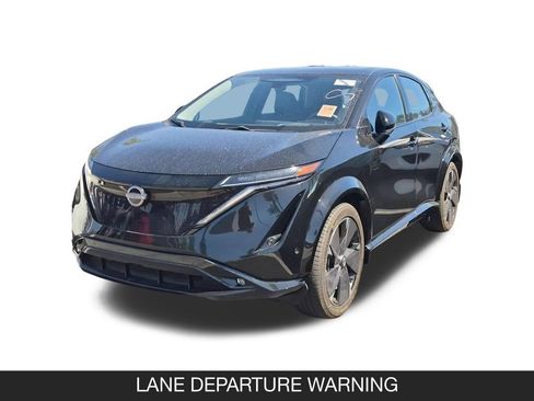 Used 2023 Nissan Ariya AWD/4WD image 28