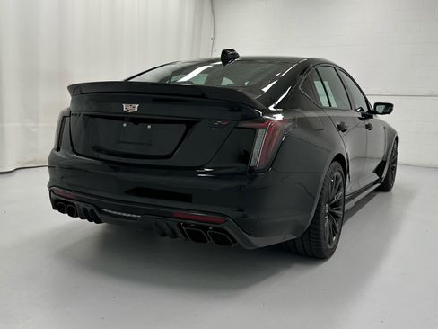 Used 2026 Cadillac CT5 V Blackwing w/ Carbon Fiber 2 Package RWD image 6