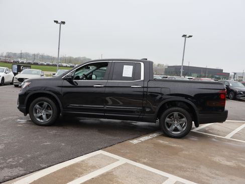 Used 2023 Honda Ridgeline RTL-E image 4