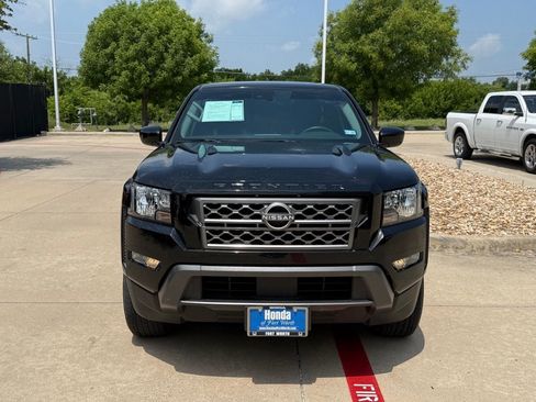 Used 2022 Nissan Frontier SV RWD image 9