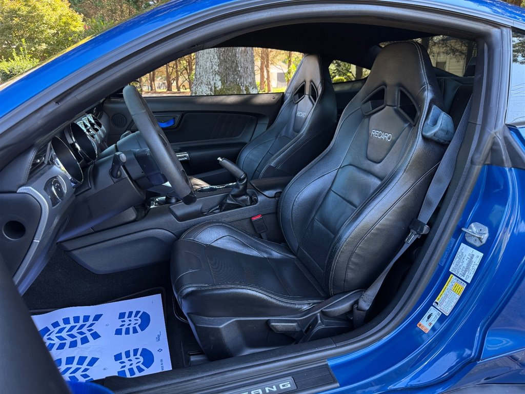 Used 2017 Ford Mustang GT Premium RWD image 52